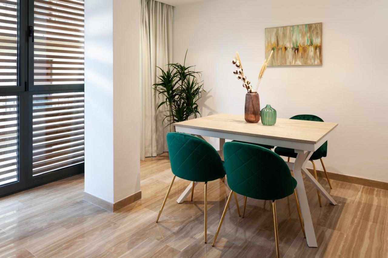 Inmalaga Uncibay Square 2 Apartment Exterior photo